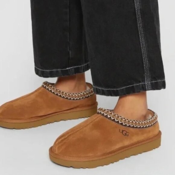 UGG Australia Tasman Chestnut Suede Slipper - Picture 7 of 7